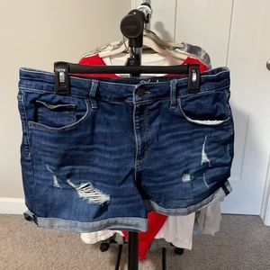 Universal Thread Jean shorts